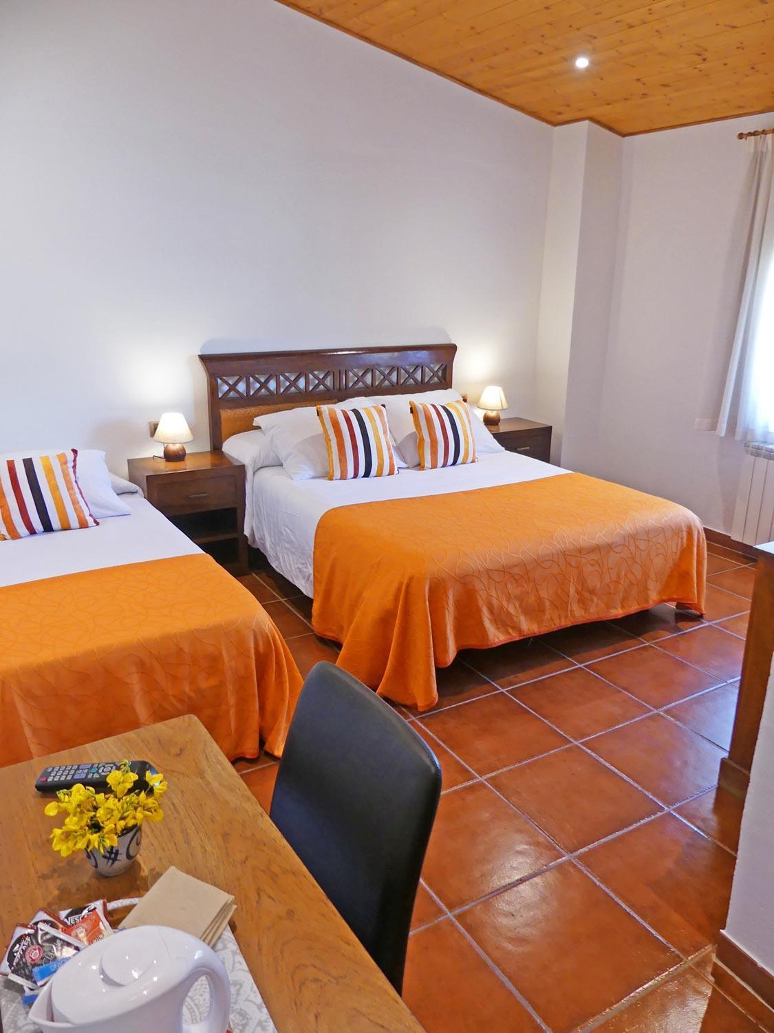 Hotel & Golf Ca La Caputxeta Кастело д'Емпуриес Екстериор снимка